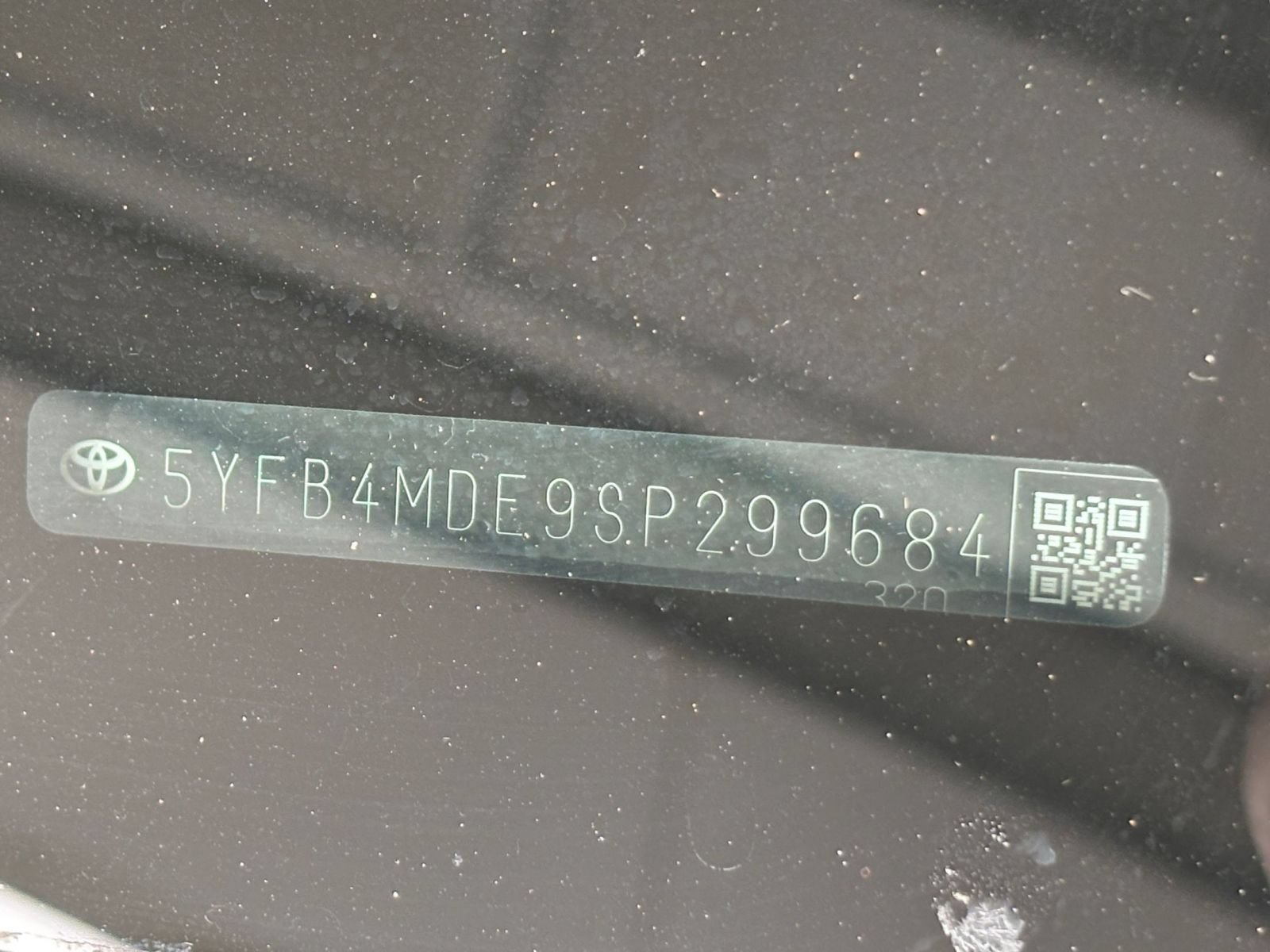 Used 2025 Toyota Corolla LE FWD image 27