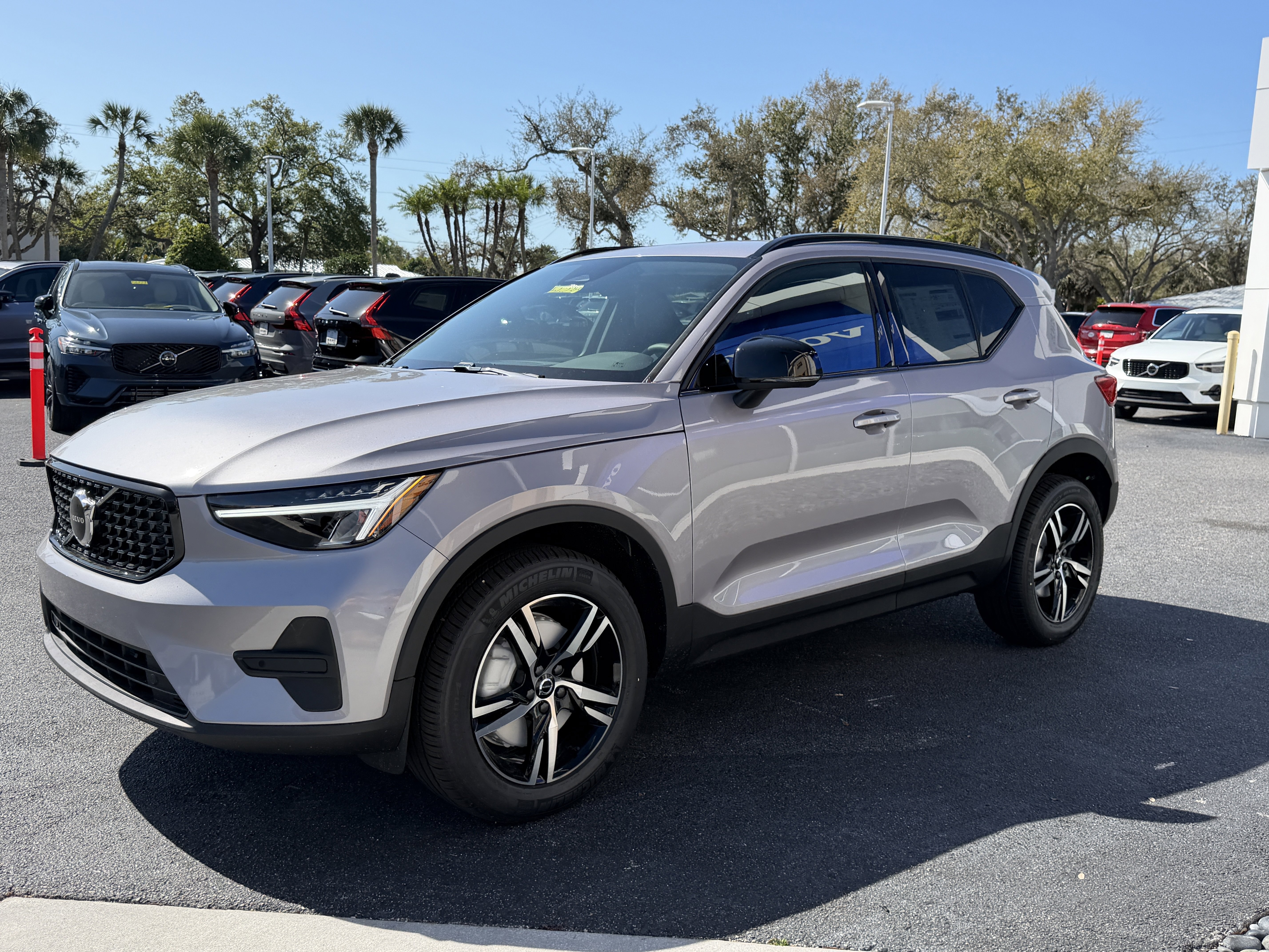 New 2026 Volvo XC40 B5 Core AWD/4WD image 6