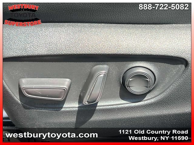 Used 2026 Toyota Grand Highlander AWD image 25