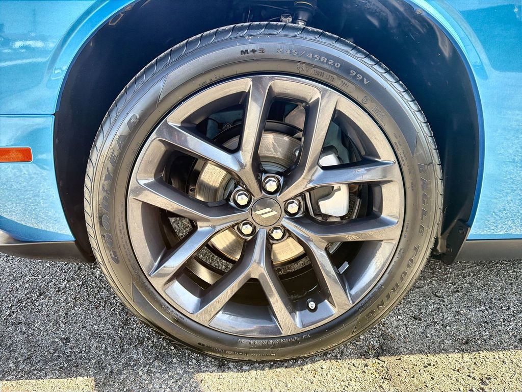 Used 2023 Dodge Challenger SXT w/ Blacktop Package image 18
