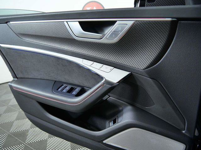 Used 2024 Audi RS 7 Performance image 28