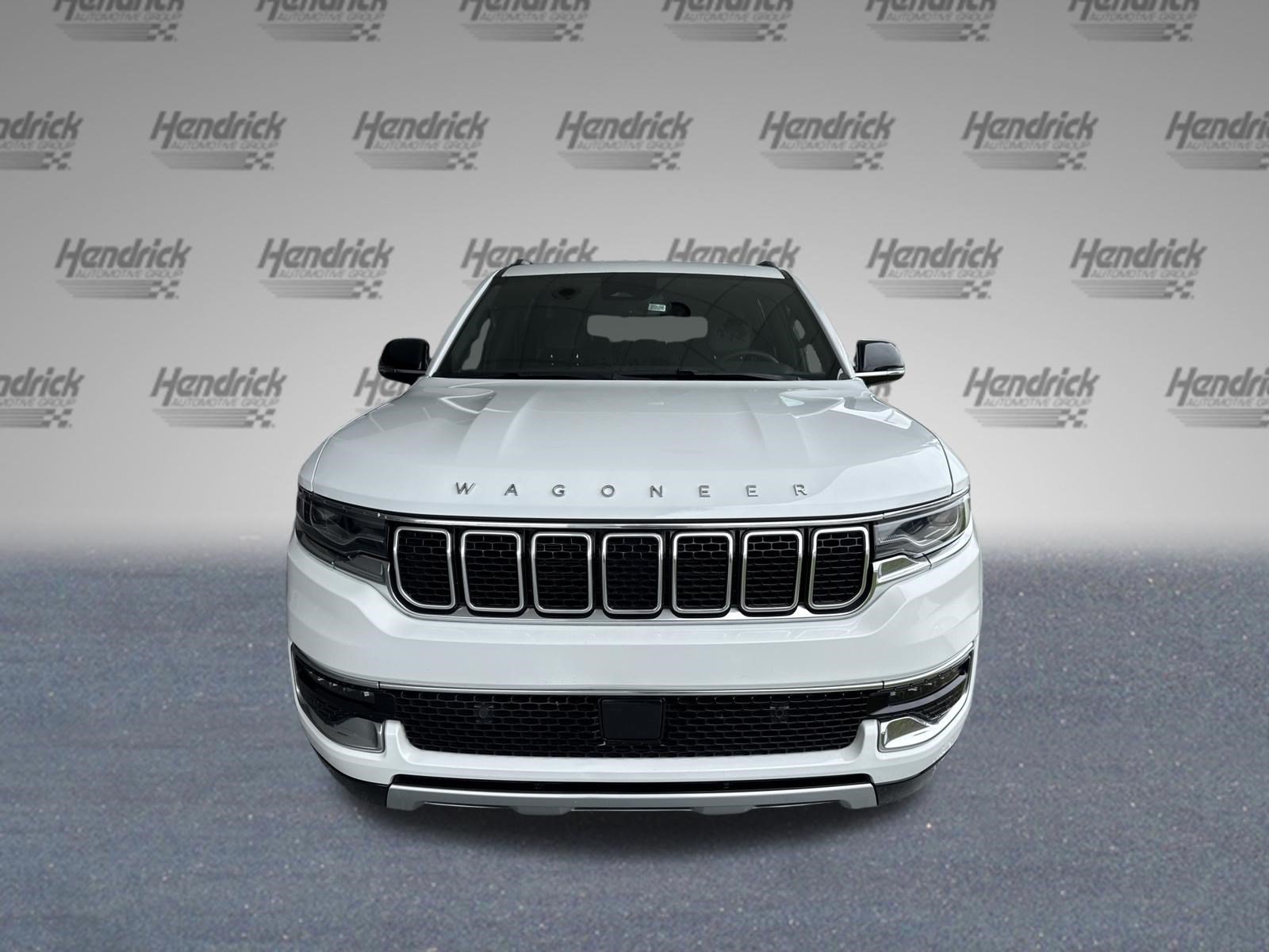 Used 2024 Jeep Wagoneer Series II AWD/4WD image 3