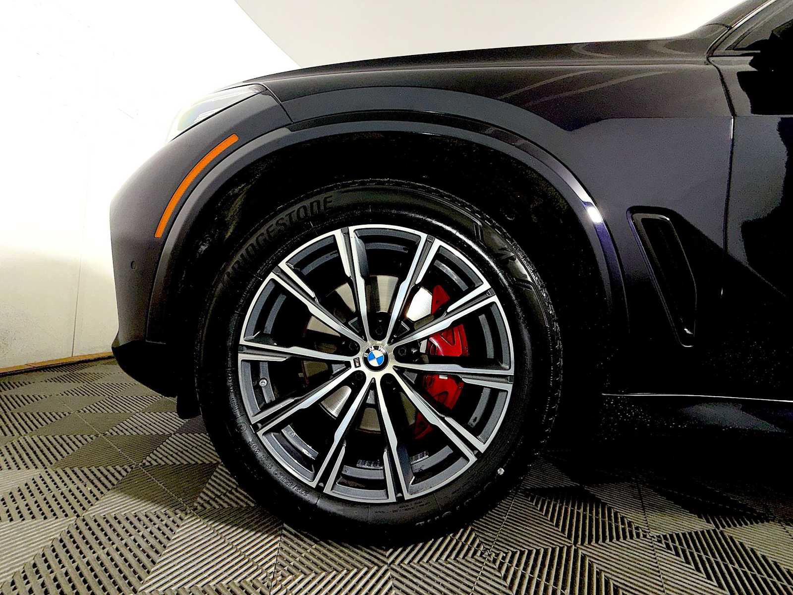 Certified 2023 BMW X5 xDrive40i w/ M Sport Package image 8