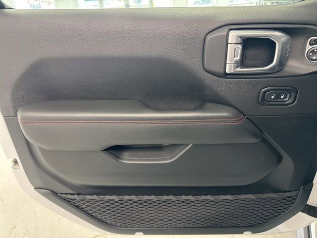 Used 2021 Jeep Wrangler Unlimited Rubicon w/ Uconnect 4C Nav & Sound Group image 17