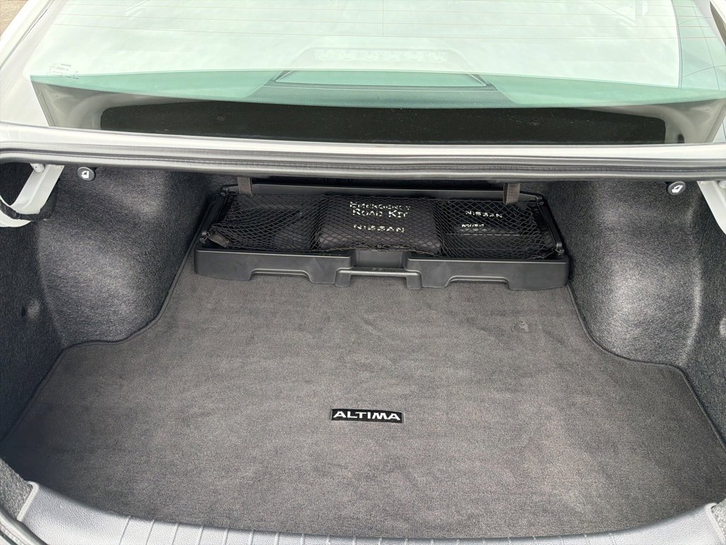 Used 2025 Nissan Altima 2.5 SV w/ SV Premium Package image 17