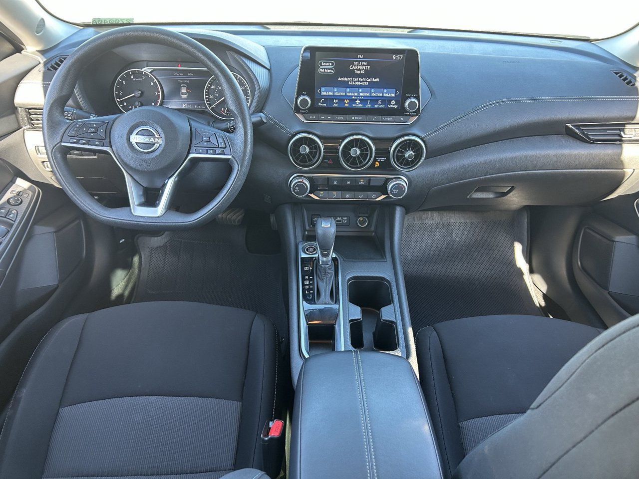 Used 2024 Nissan Sentra SV FWD image 16