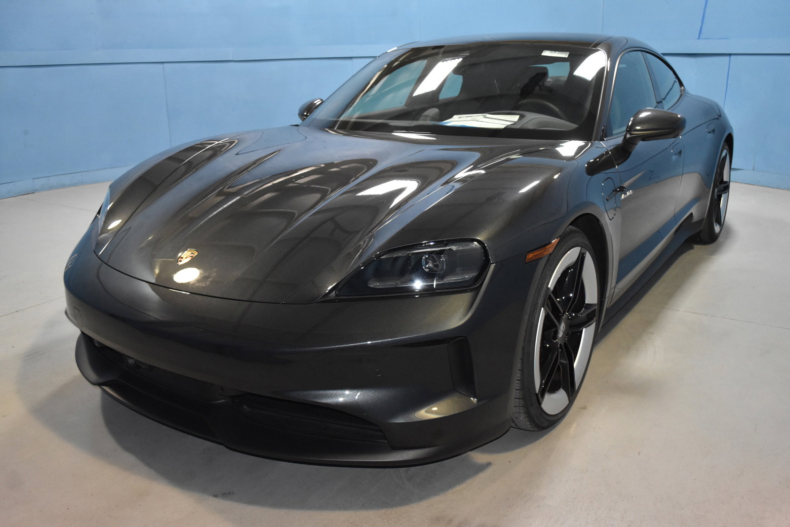 New 2025 Porsche Taycan