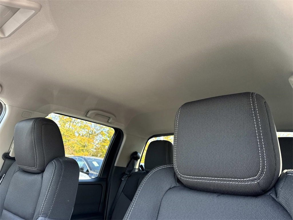New 2026 Nissan Frontier SV image 11
