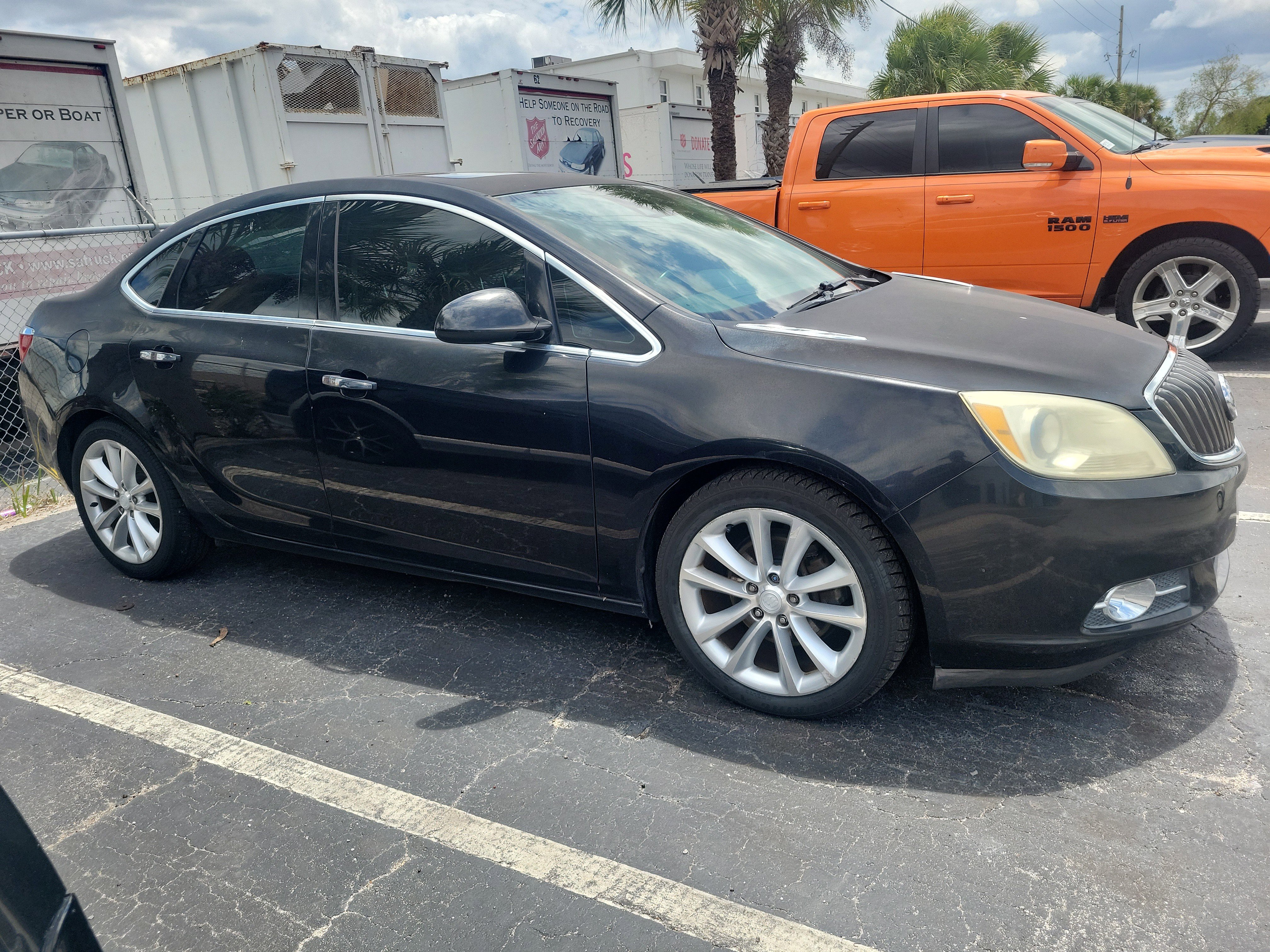 Used 2015 Buick Verano Leather w/ Experience Buick Package image 4