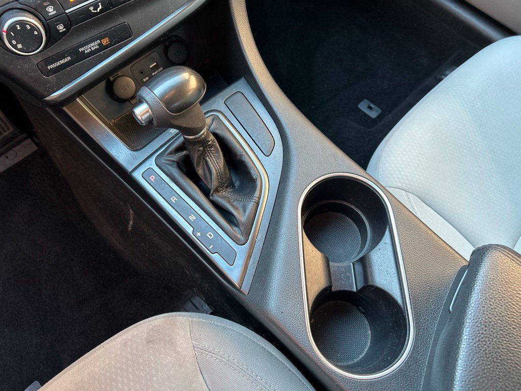 Used 2015 Kia Optima LX FWD image 23