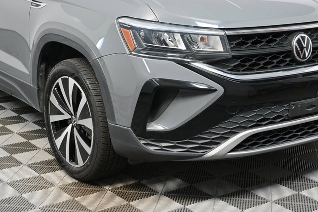 Used 2022 Volkswagen Taos SE image 31