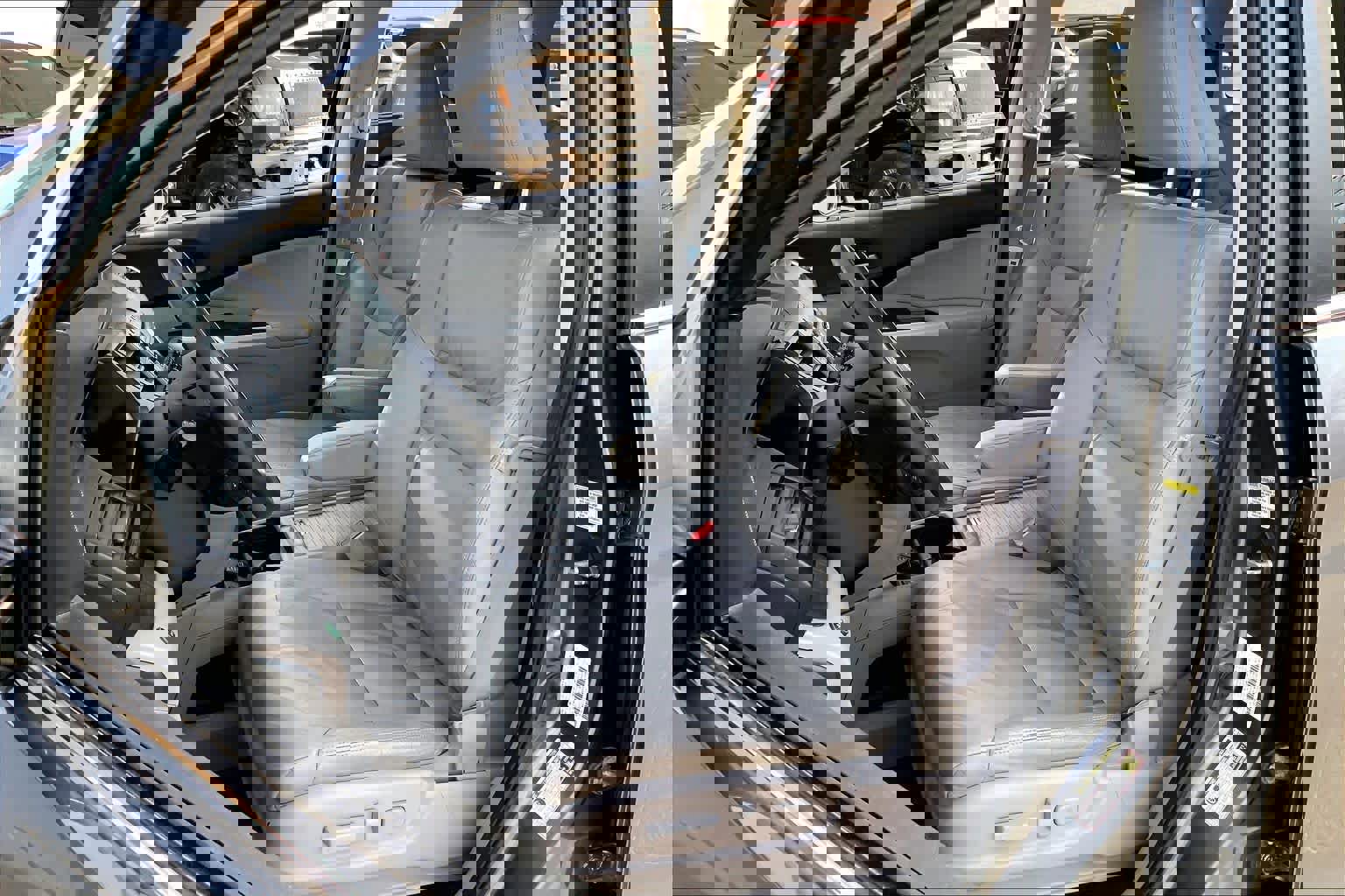 Used 2012 Honda CR-V EX-L image 8