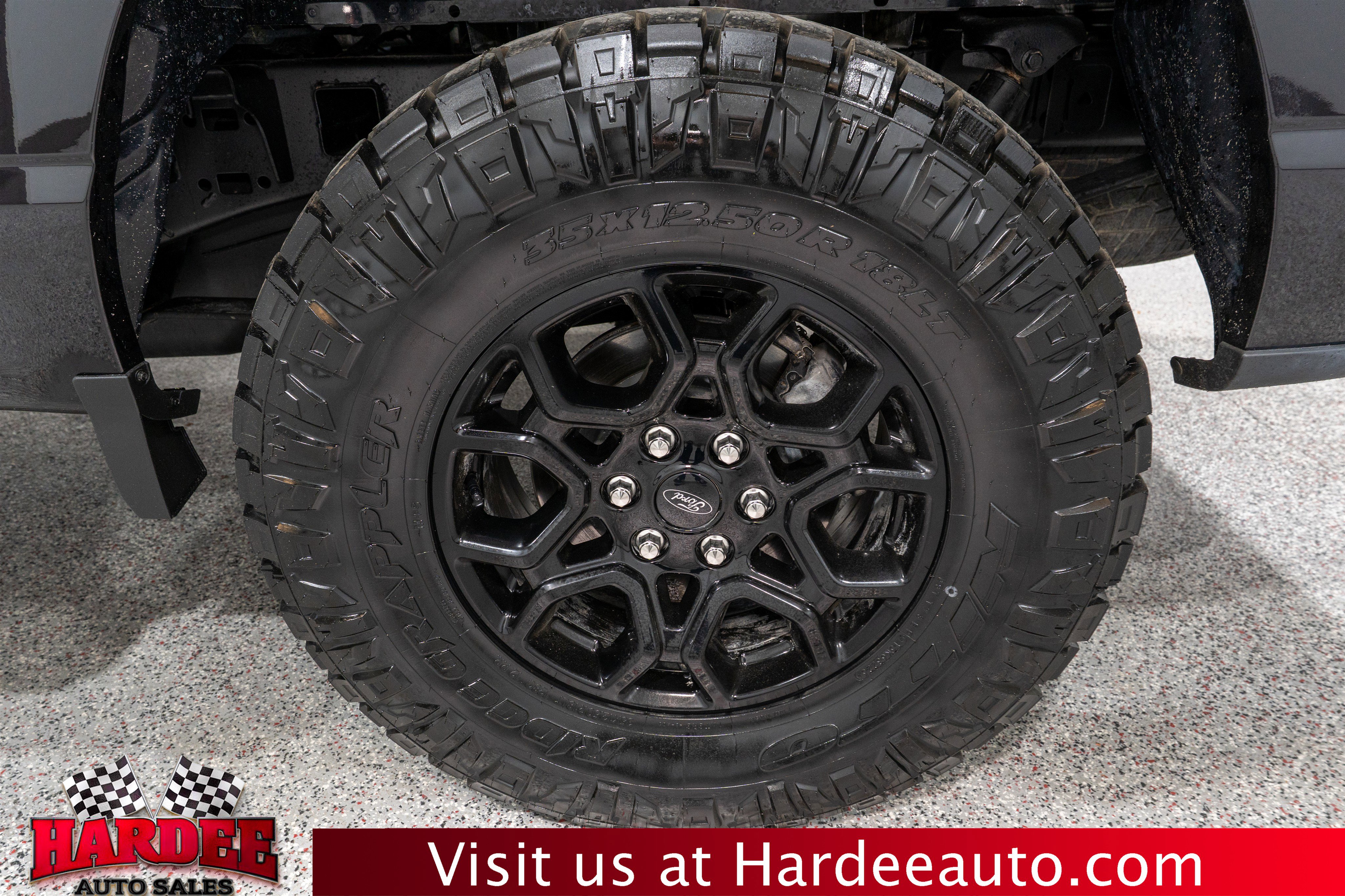 Used 2024 Ford F150 XLT w/ XLT Black Appearance Package image 10