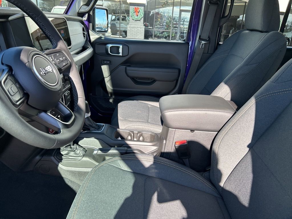New 2026 Jeep Gladiator Sport AWD/4WD image 14
