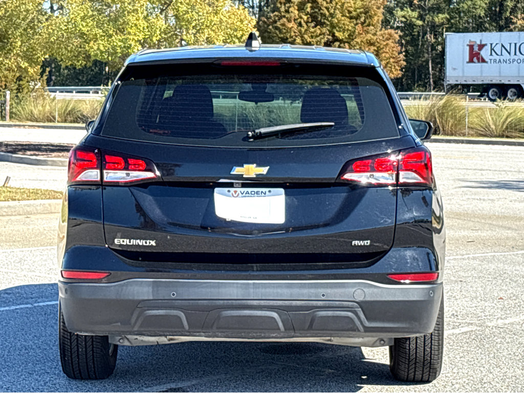 New 2024 Chevrolet Equinox LS w/ Driver Confidence II Package image 25