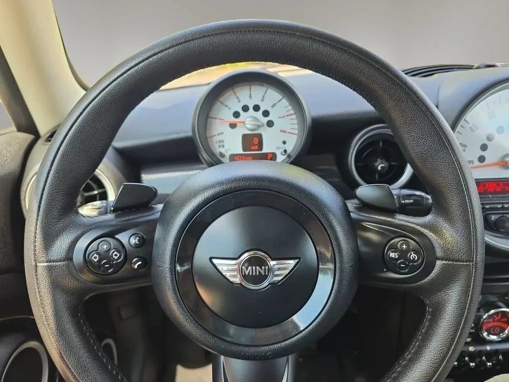 Used 2013 MINI Cooper S FWD image 16