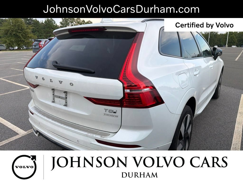 Used 2025 Volvo XC60 T8 Ultra w/ Protection Package Premier AWD/4WD image 14