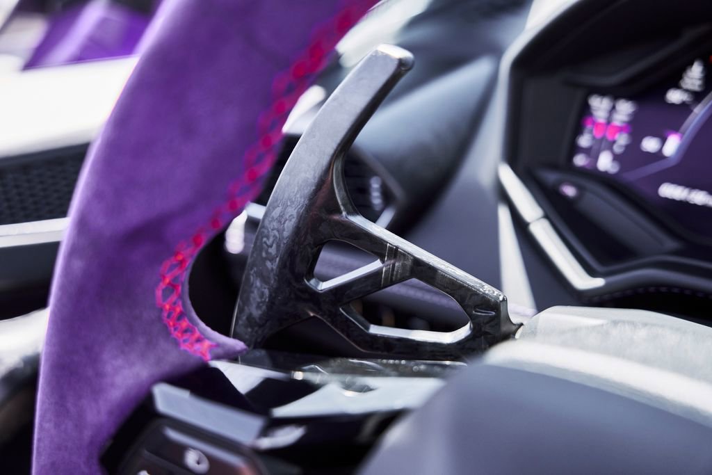 Used 2024 Lamborghini Huracan EVO image 51