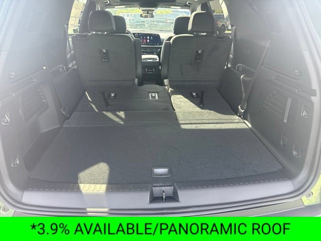 New 2027 Chevrolet Traverse LT w/ Sun and Wheel Package AWD/4WD image 23