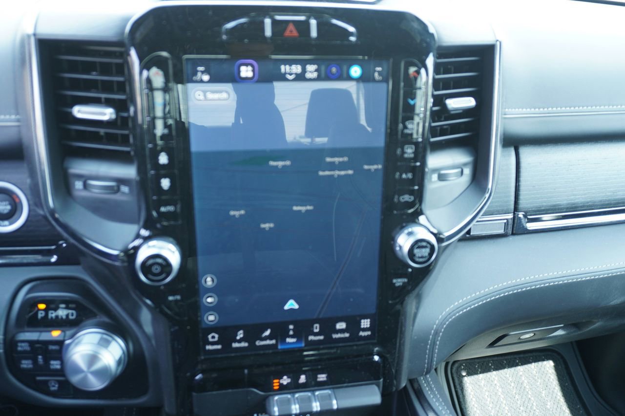 Used 2024 RAM 1500 Limited image 11