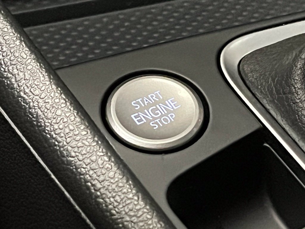 New 2027 Volkswagen Jetta SE FWD image 13
