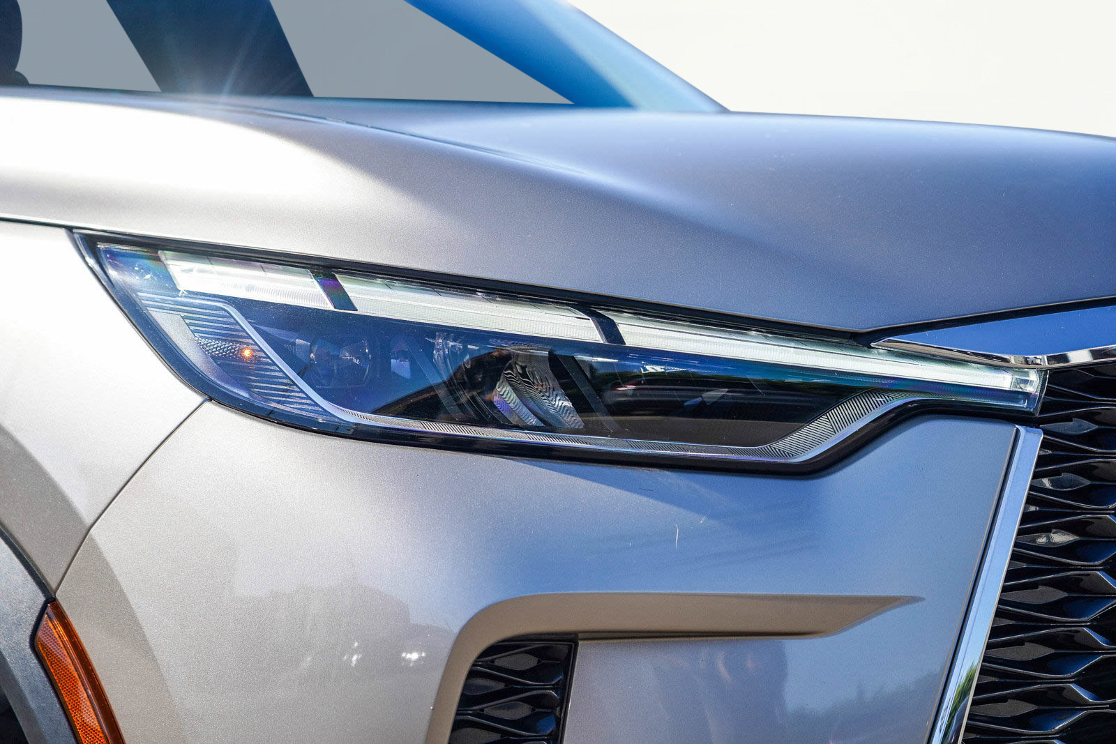 Used 2024 INFINITI QX60 Luxe w/ Cargo Package image 2