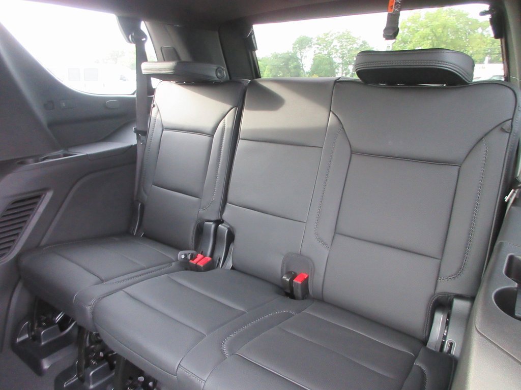 New 2026 GMC Yukon Denali w/ Denali Reserve Package image 14