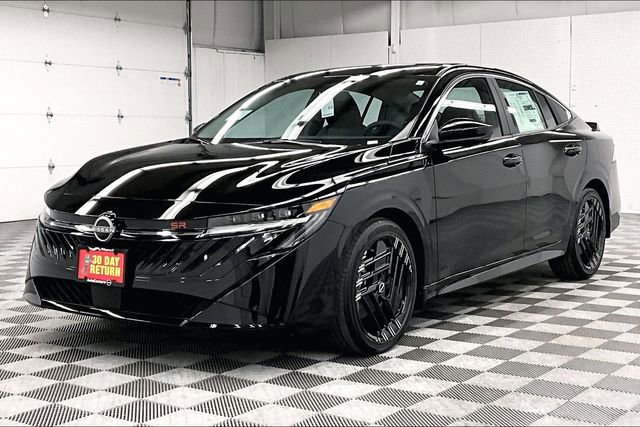 New 2026 Nissan Sentra SR image 3