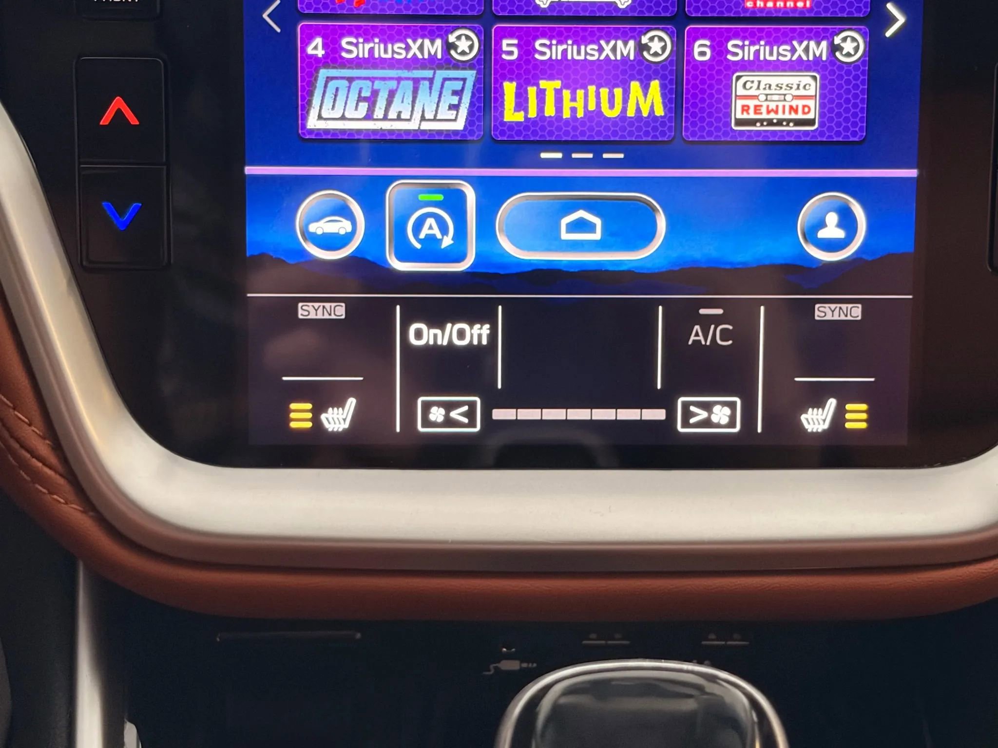 Used 2022 Subaru Legacy Touring XT image 31