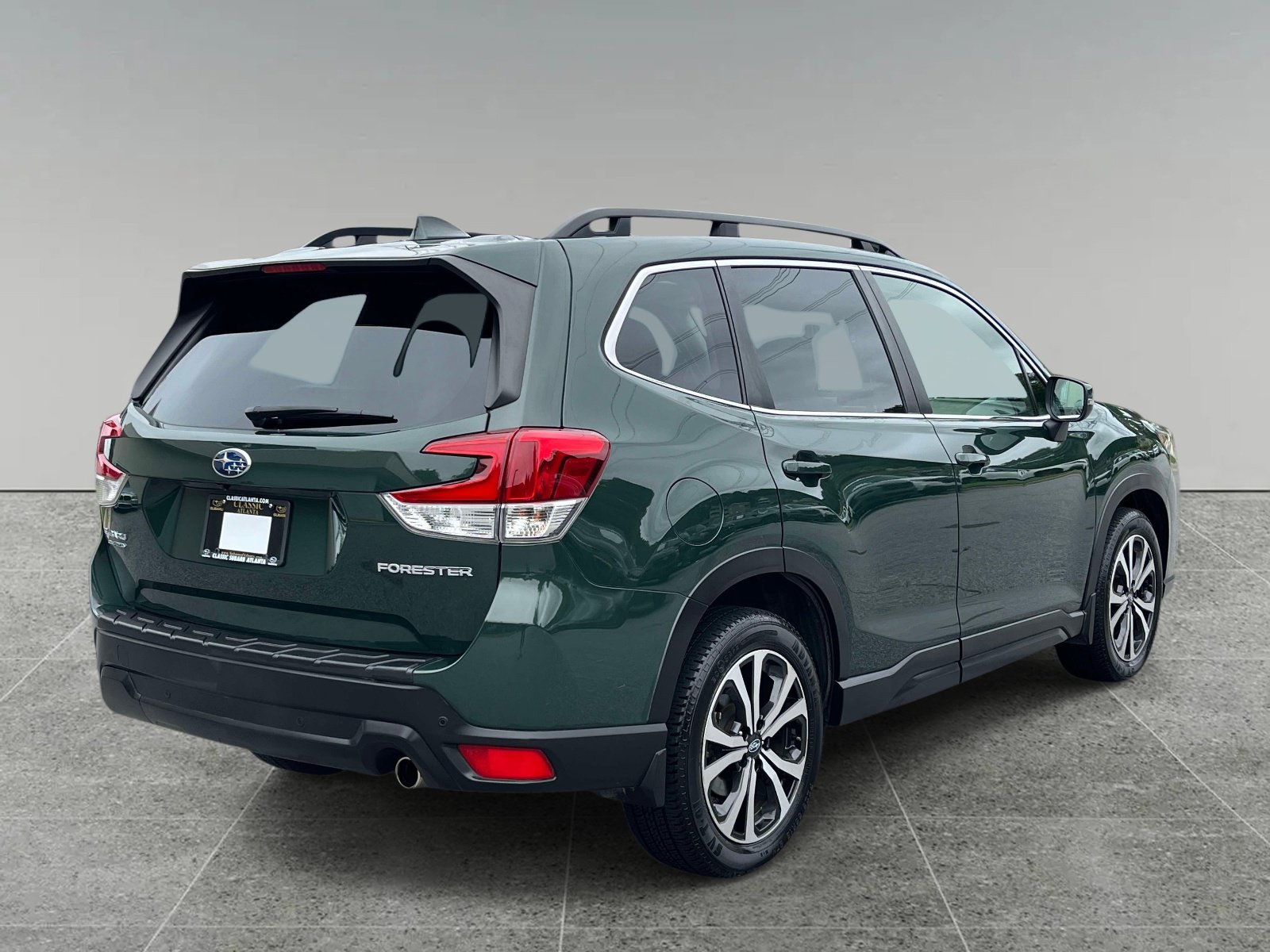 Used 2023 Subaru Forester Limited AWD/4WD image 5