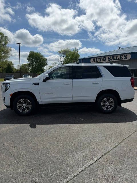 Used 2022 GMC Yukon SLE w/ Gmc Pro Safety Plus Package AWD/4WD image 4