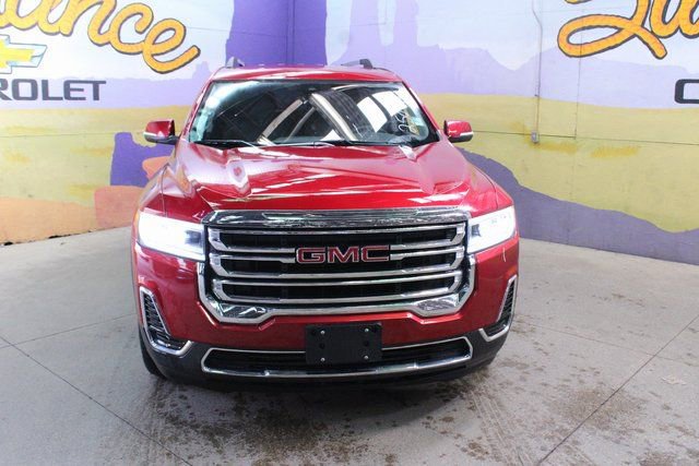 Used 2023 GMC Acadia SLE w/ LPO, Floor Liner Package AWD/4WD image 2