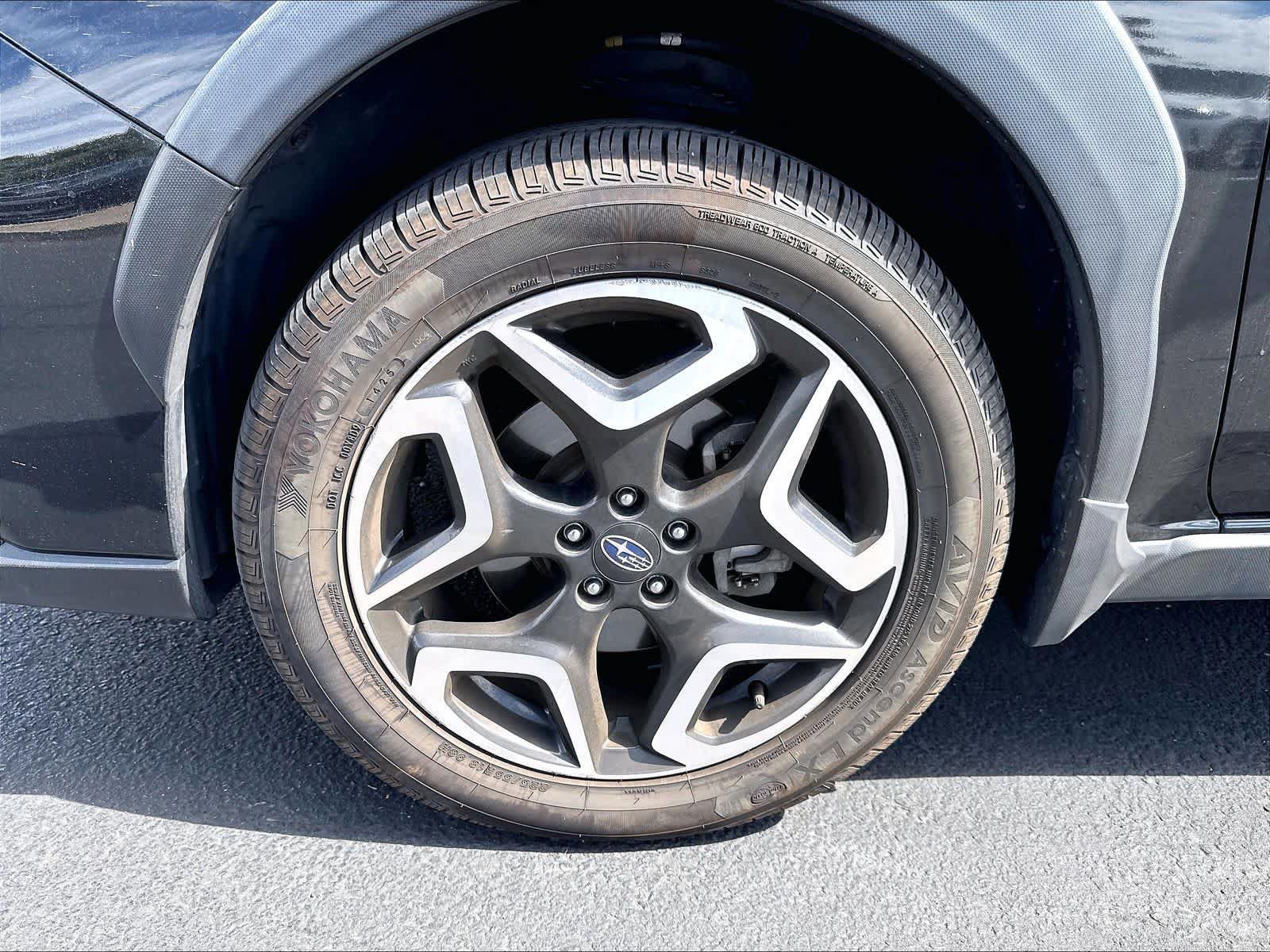 Used 2019 Subaru Crosstrek 2.0i Limited w/ Moonroof Package w/Navigation AWD/4WD image 32