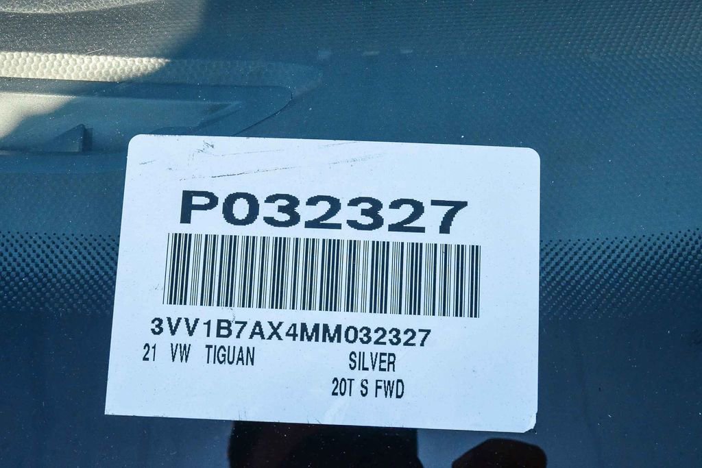 Used 2021 Volkswagen Tiguan S image 33
