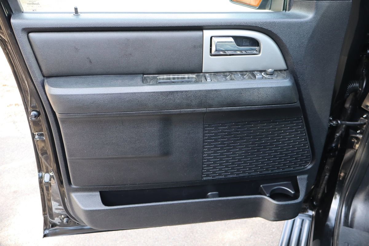 Used 2015 Ford Expedition EL Limited image 27