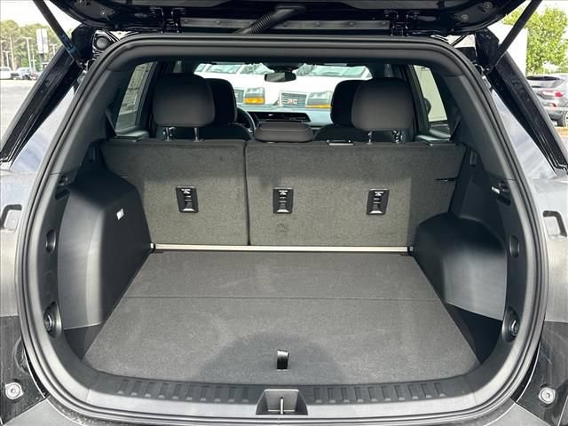 New 2026 GMC Terrain Elevation FWD image 12