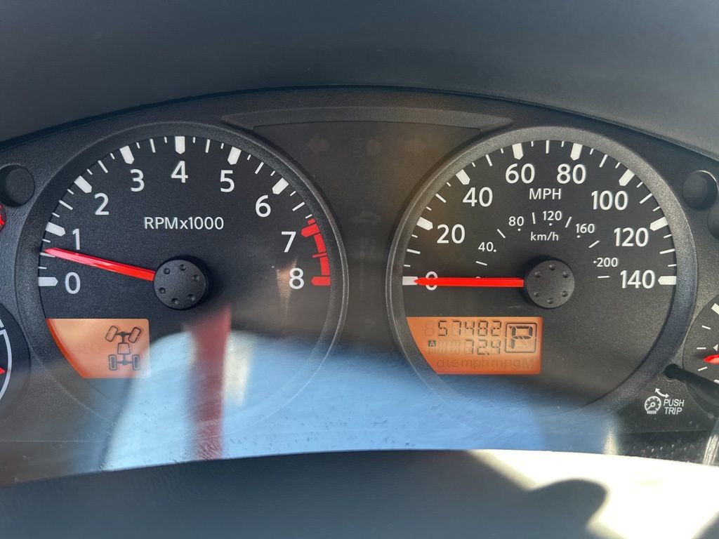 Used 2020 Nissan Frontier SV image 8