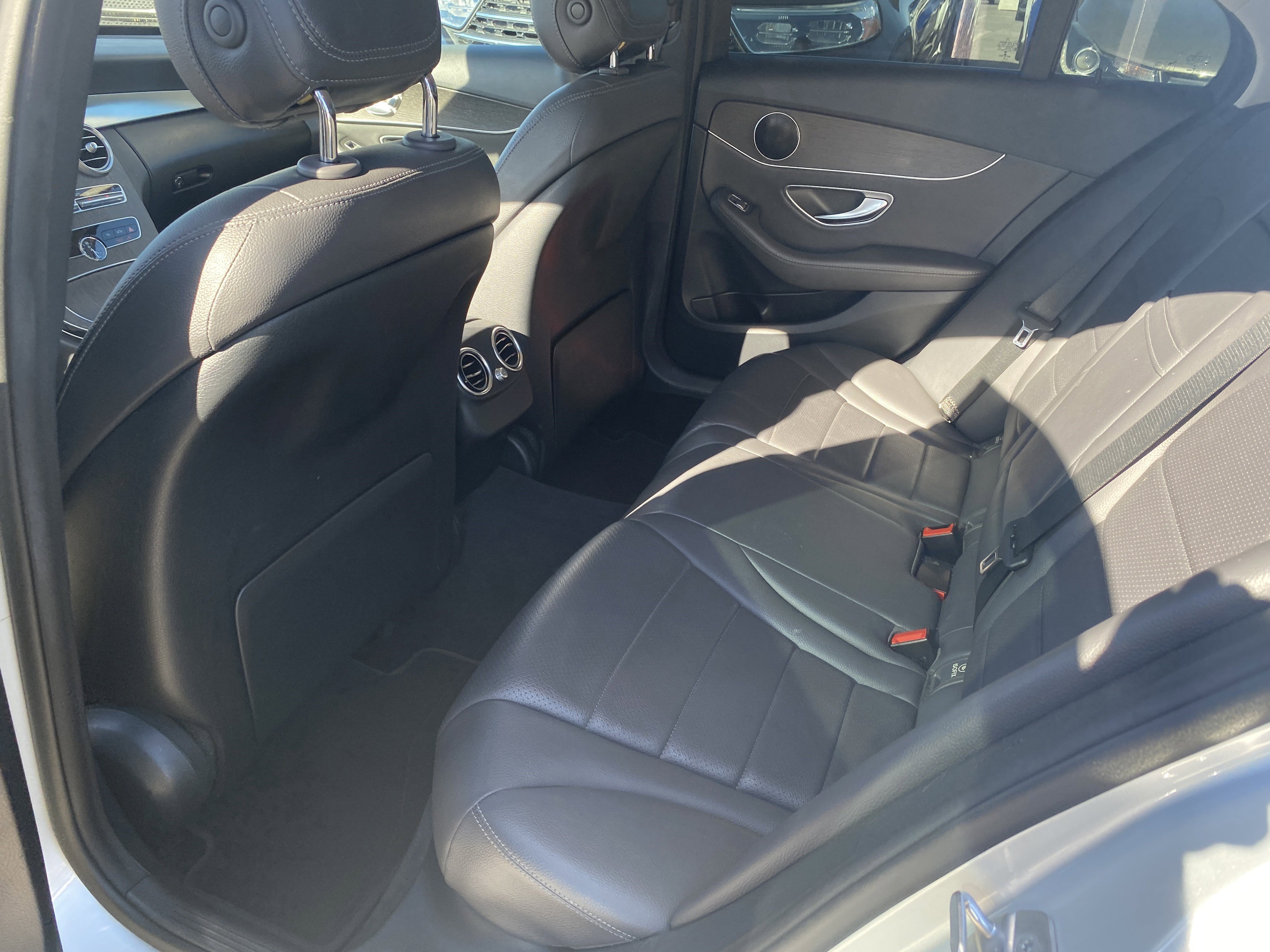 Used 2020 Mercedes-Benz C 300 Sedan image 16