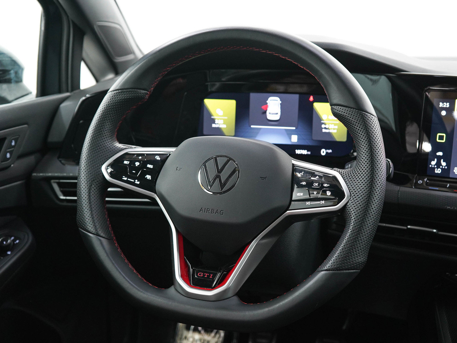 Used 2024 Volkswagen GTI SE FWD image 16