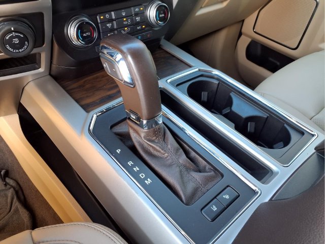 Used 2020 Ford F150 Lariat w/ Equipment Group 502A Luxury AWD/4WD image 5