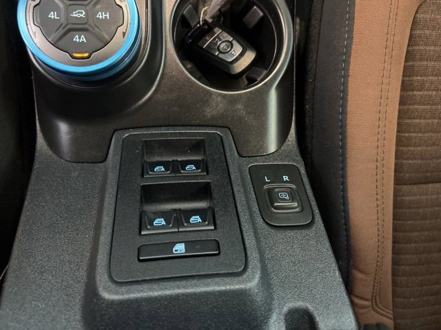 Used 2023 Ford Bronco Outer Banks image 26