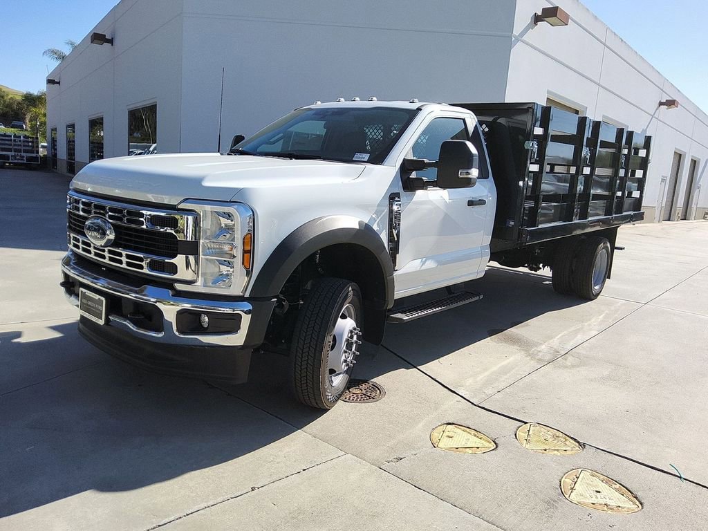 New 2025 Ford F550 2WD Regular Cab Super Duty w/ XL Chrome Package image 3