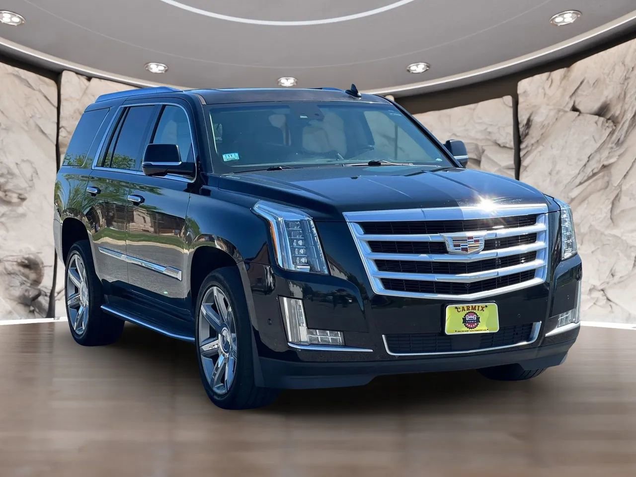 Used 2017 Cadillac Escalade Premium Luxury AWD/4WD image 3