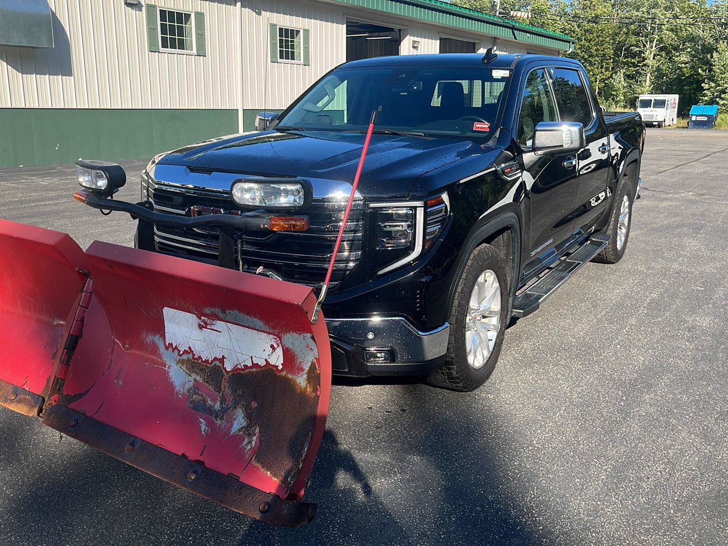 Certified 2022 GMC Sierra 1500 SLT w/ SLT Premium Plus Package AWD/4WD image 1