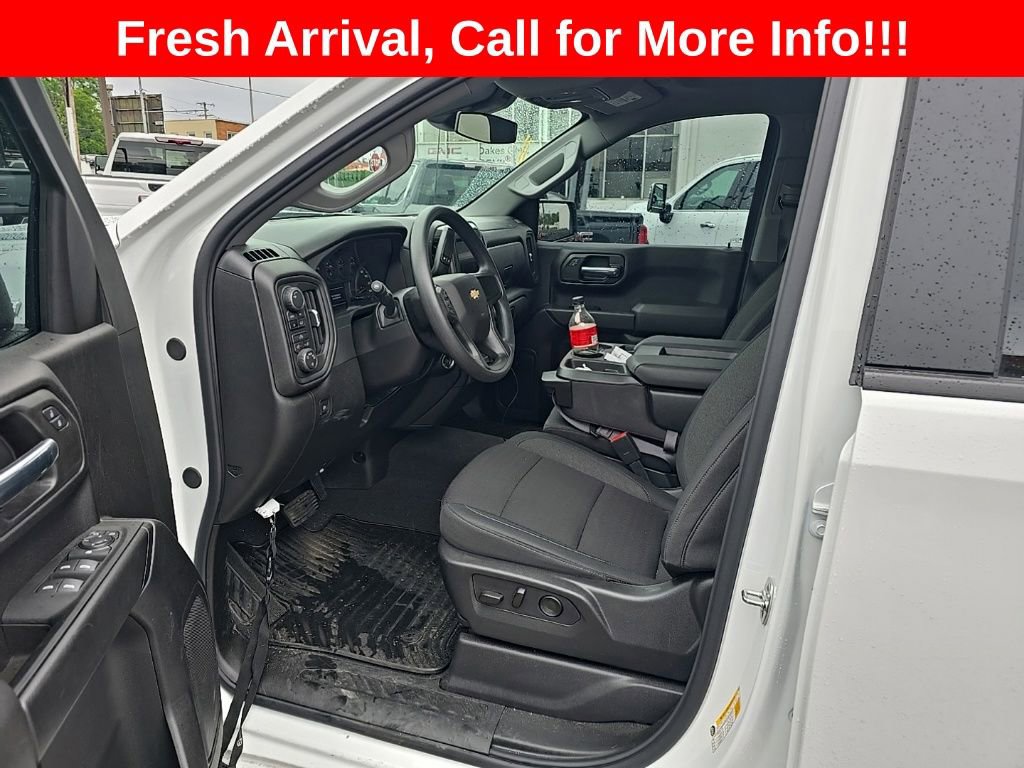 Used 2026 Chevrolet Silverado 1500 Custom AWD/4WD image 16