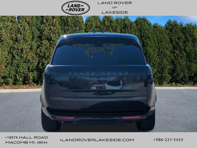 Certified 2025 Land Rover Range Rover SE AWD/4WD image 5