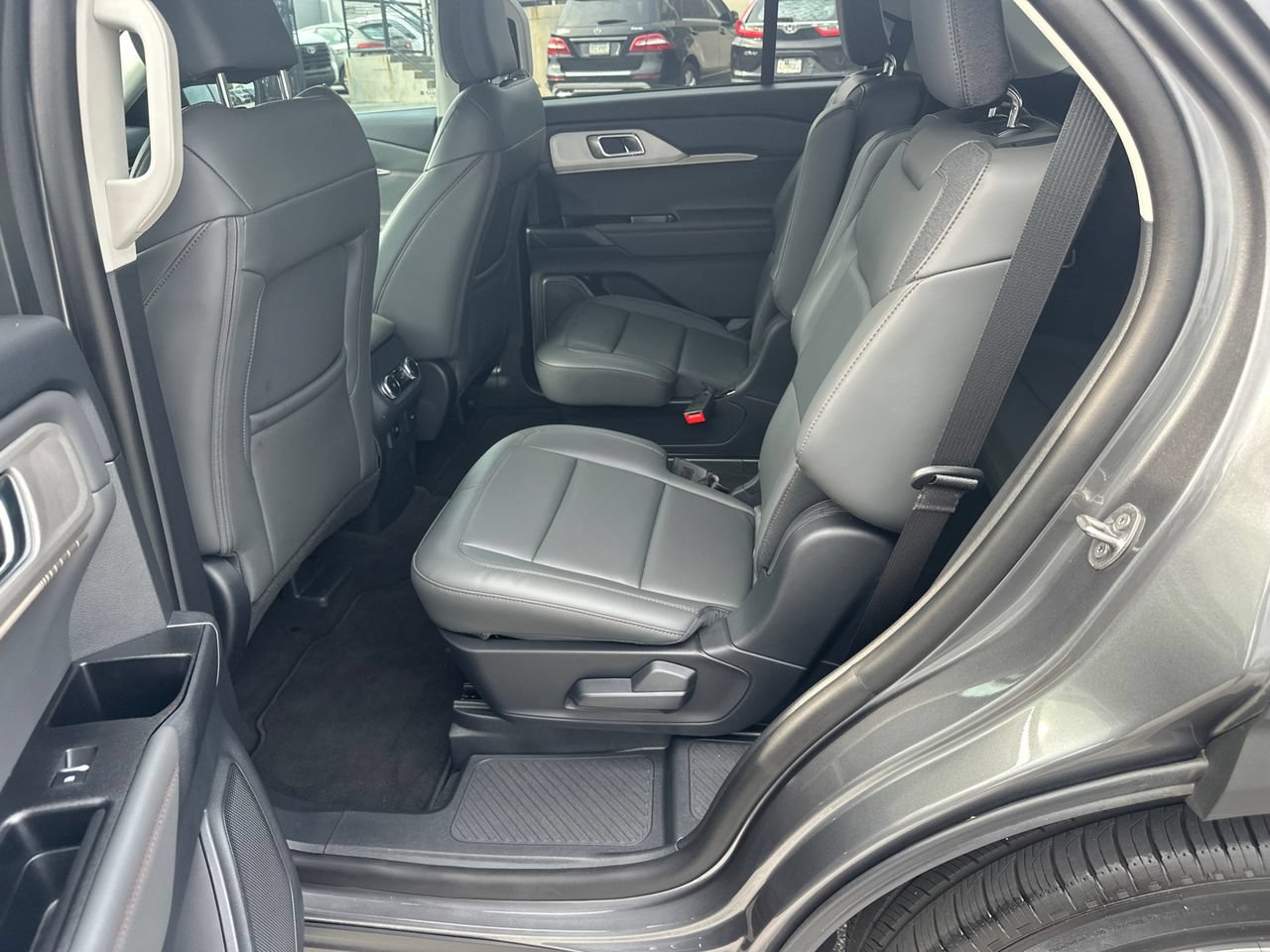 New 2026 Ford Explorer Active w/ Active Comfort Package RWD image 21