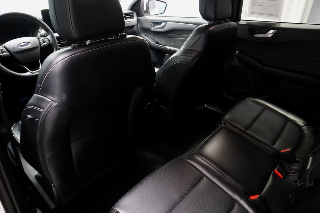 Certified 2024 Ford Escape Platinum image 22