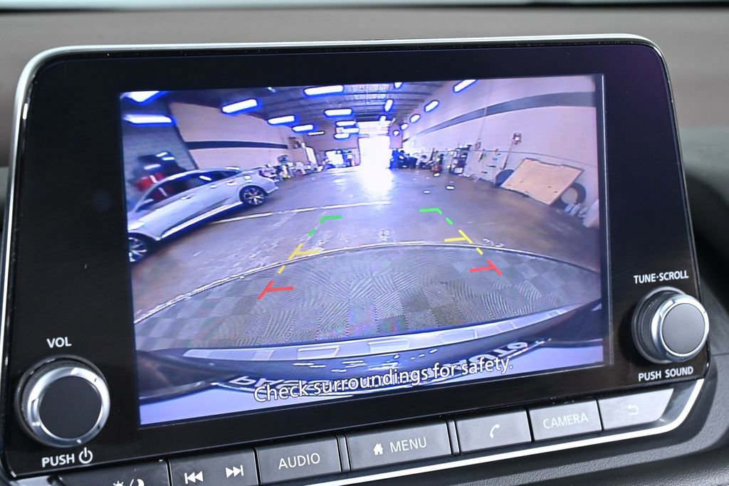 Certified 2023 Nissan Rogue SV image 17