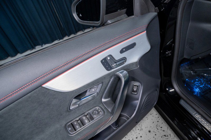 New 2025 Mercedes-Benz CLA 250 image 11